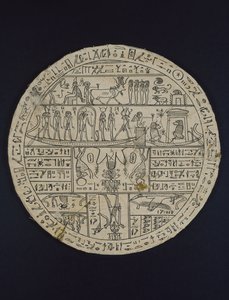 Amuletisk disk (hypocephalus) laget for Tasheritenkhonsu, ca. 664-525 f.Kr. (lin og gips)